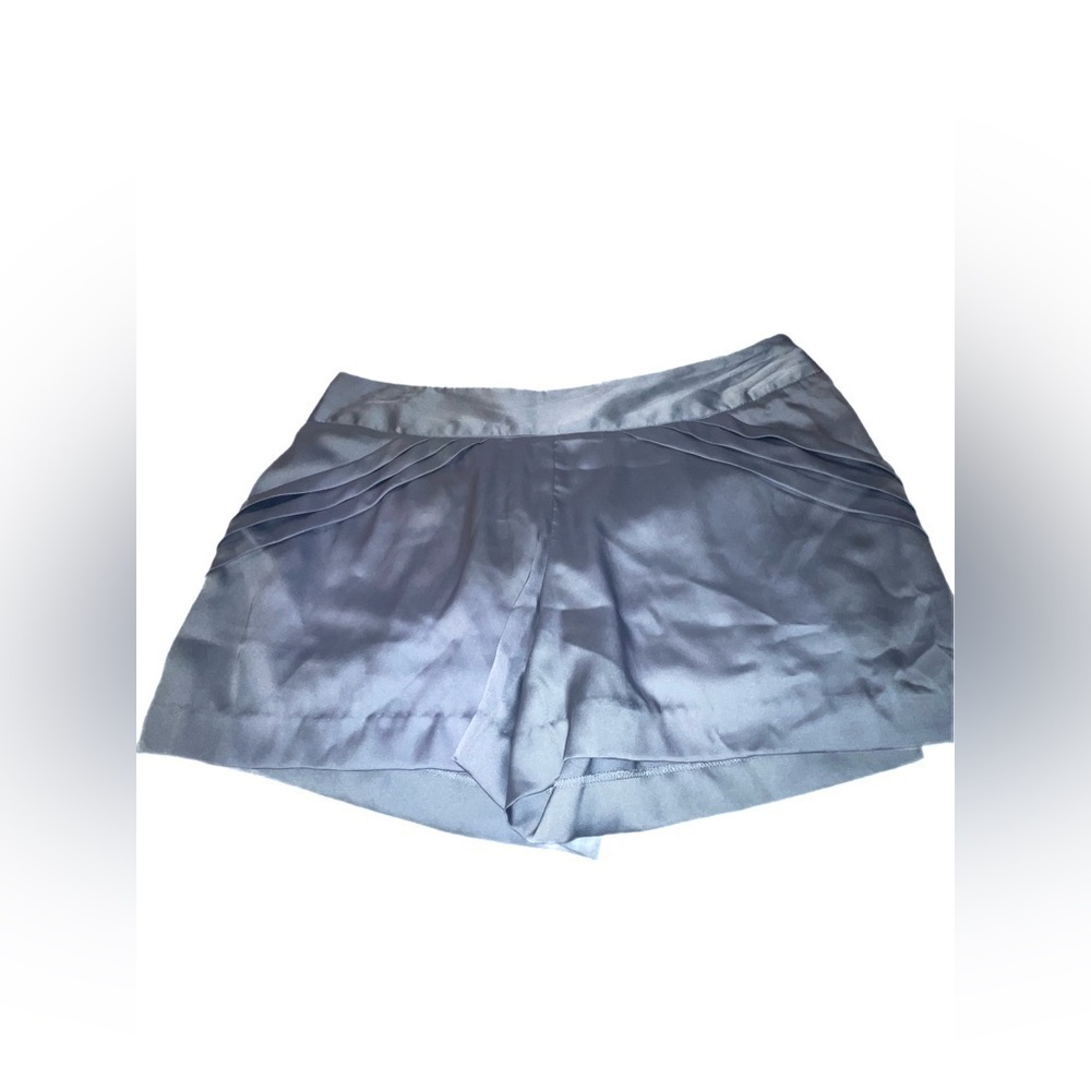 Kensie Womens Silk/Chiffon Like Feel Solid Pale Gray/Blue Dress Shorts Size 6